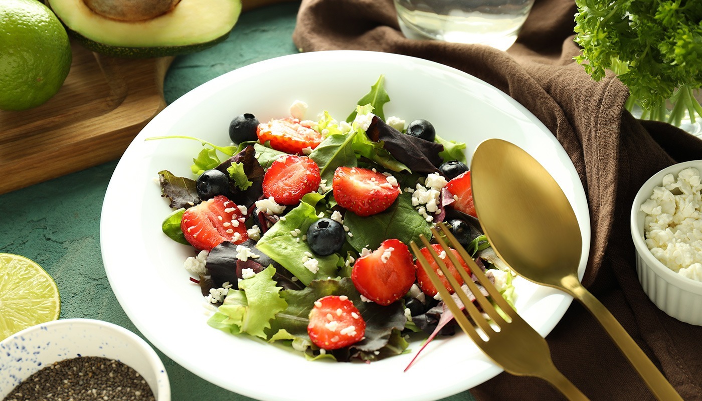 Healthy food selection including fresh fruits, vegetables and quality groceries in Roatan