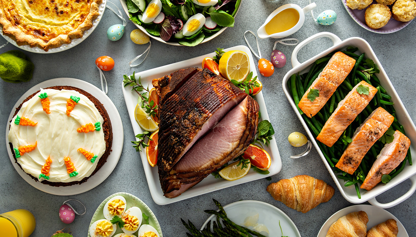 Selección de temporada – Platos frescos de temporada y especialidades | Roatan Provision Selección de alimentos de temporada que incluye carnes asadas, verduras frescas y platos festivos en Roatan Provision.